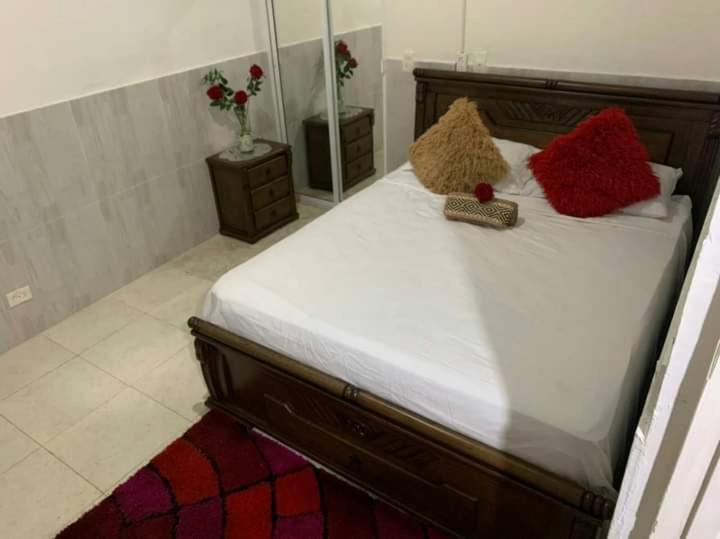 Hostal Marbella 47 Cartagena Exterior photo